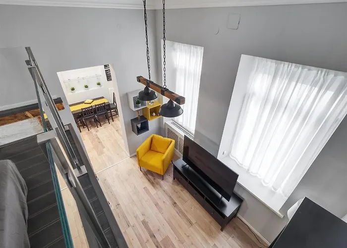 Royal With A/c * Budapest